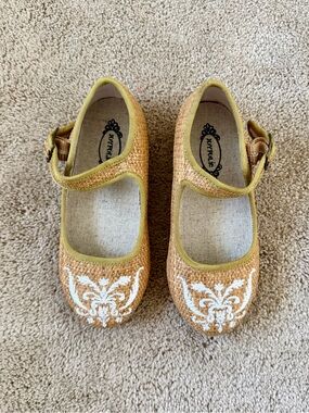 Skechers Girls' Mustard Yellow Mary Jane Shoes with White Embroidery